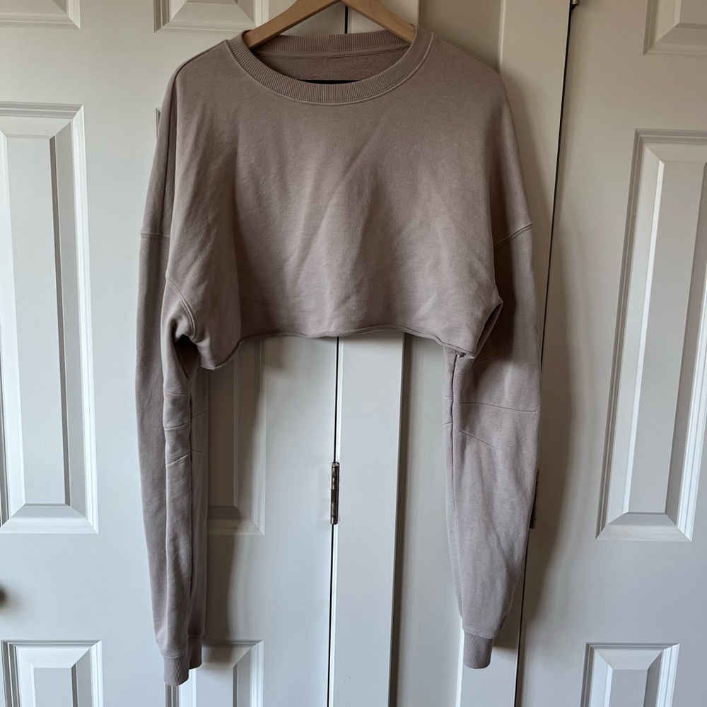 ALO Yoga Extreme Cropped Pullover grey sky wash